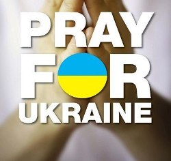 Тисячі українців по всьому світу у День Незалежності одначасно молитимуться за Україну (ВІДЕО)
